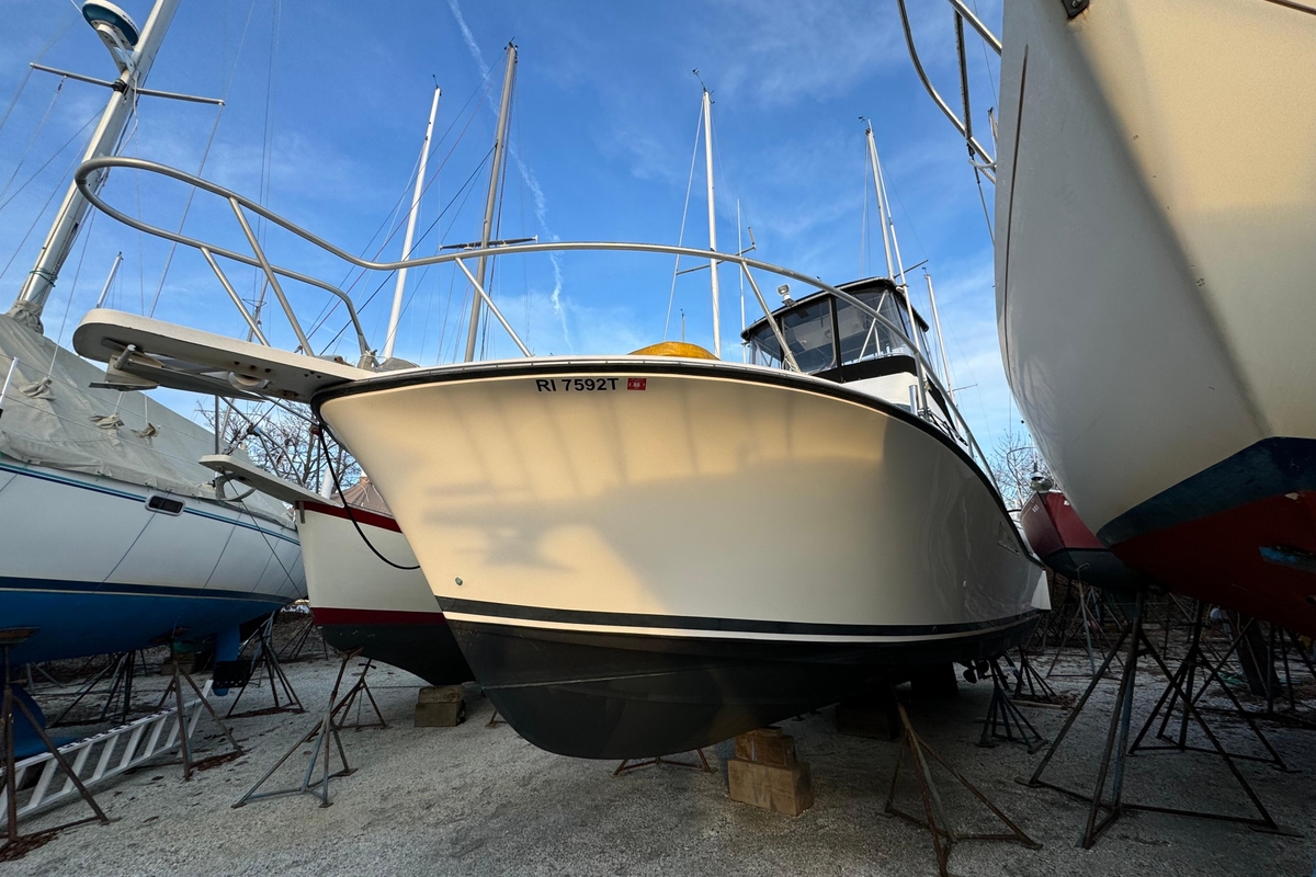 1990 Luhrs Tournament 320 - Sold Boat