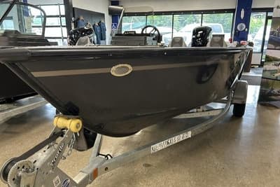BOATZON | Lund 1650 Rebel XL SS 2027 BOATZON | Lund 1650 Rebel XL SS 2027