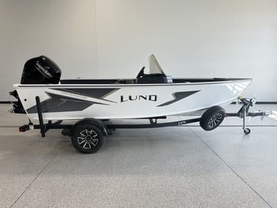 BOATZON | Lund 1700 Adventure Side Console 2027