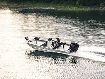 BOATZON | Lund 1760 Predator SS 2027
