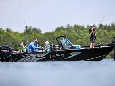 BOATZON | Lund 1775 Adventure Sport 2026