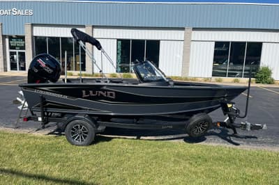 BOATZON | Lund 1775 Crossover XS 2027