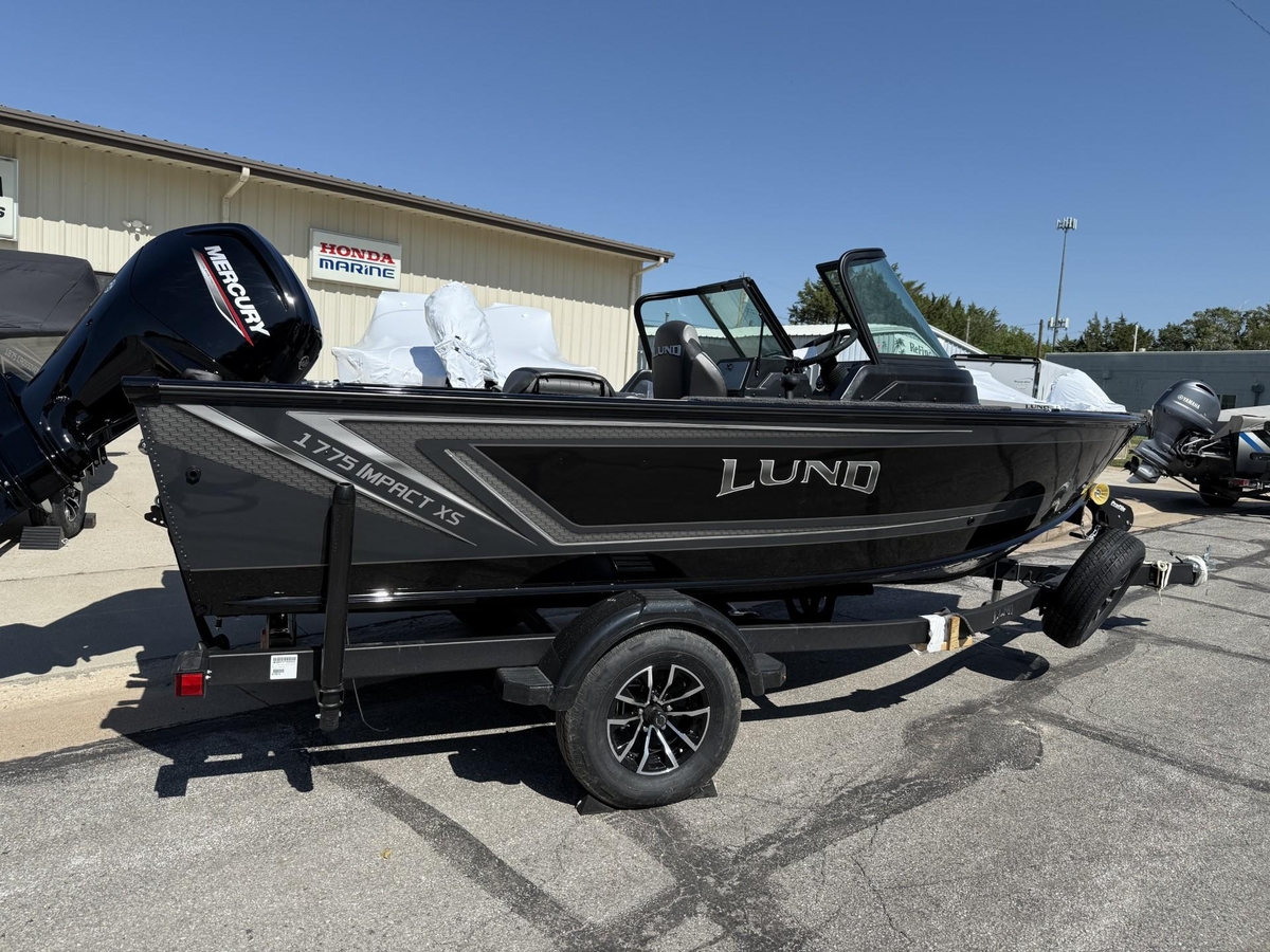 2027 Lund 1775 Impact XS - Sold Boat