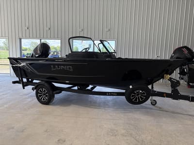 BOATZON | Lund 1775 Impact XS Sport with 90hp 2026