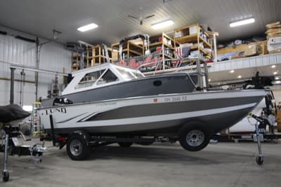 BOATZON | Lund 1775 Pro Guide 2020