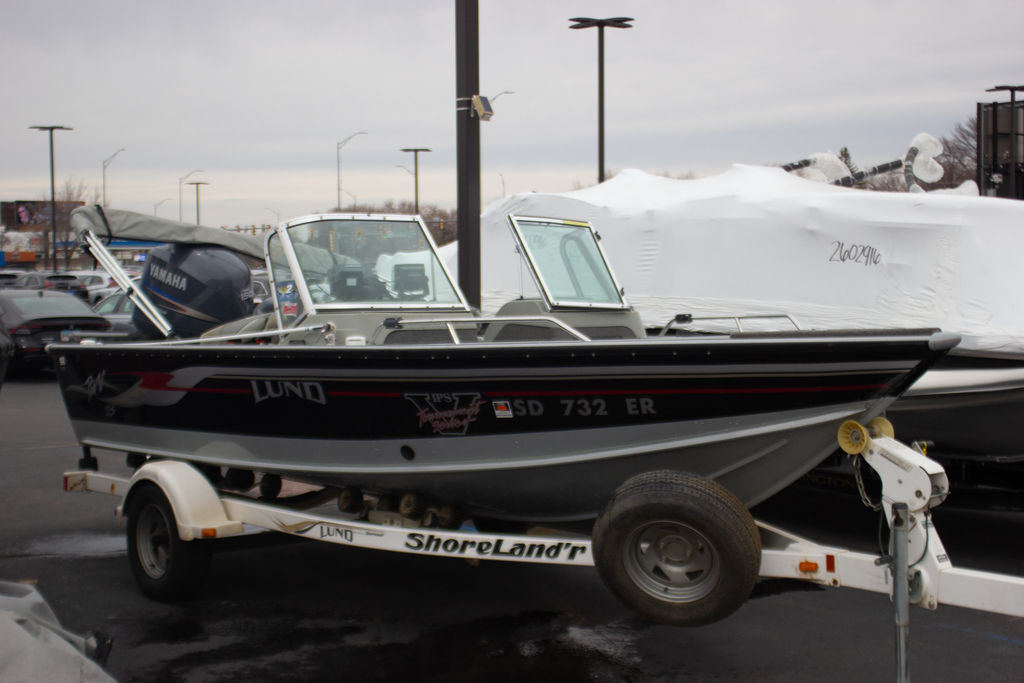 2005 Lund 1800 PRO V - Sold Boat