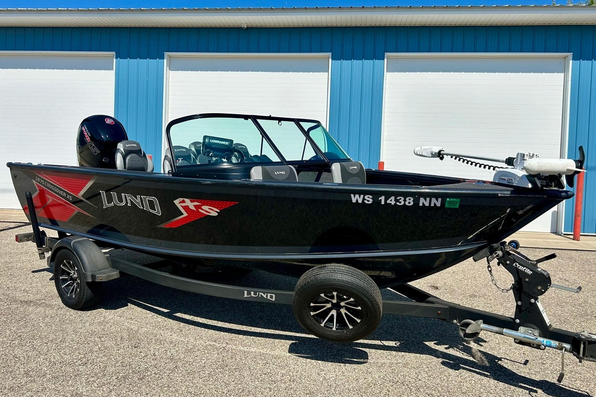 2021 Lund 1875 Crossover XS - Sold Boat
