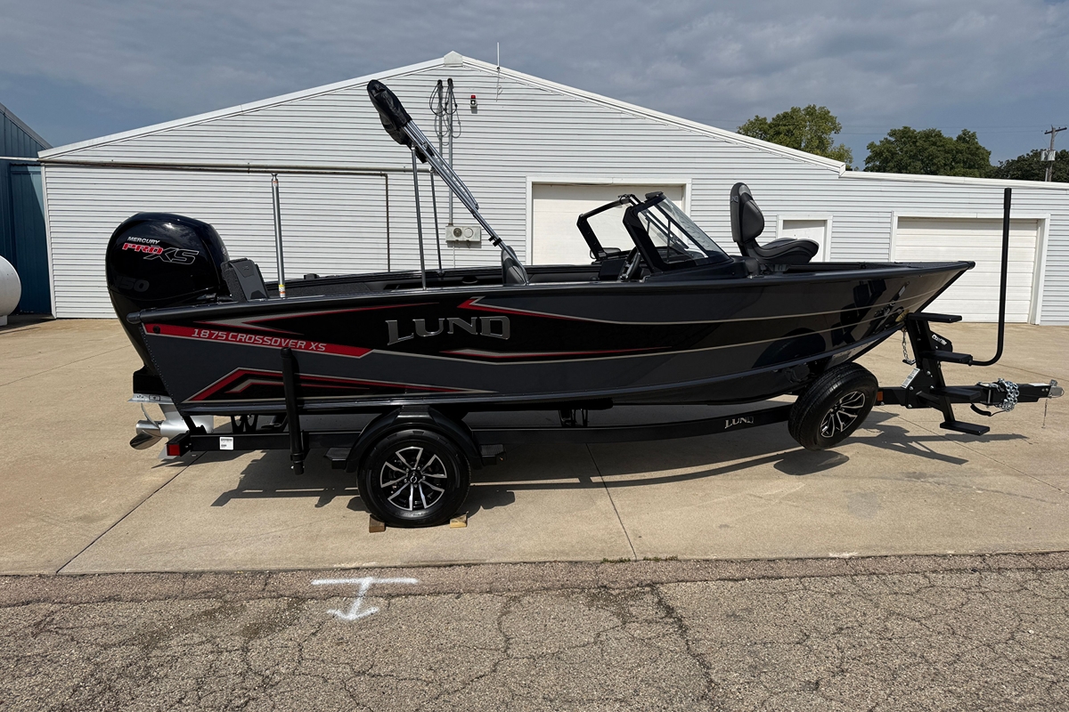 2026 Lund 1875 Crossover XS - Sold Boat