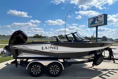 BOATZON | Lund 1875 Crossover XS 2026 BOATZON | Lund 1875 Crossover XS 2026