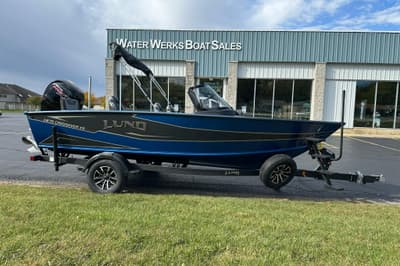 BOATZON | Lund 1875 Crossover XS 2027