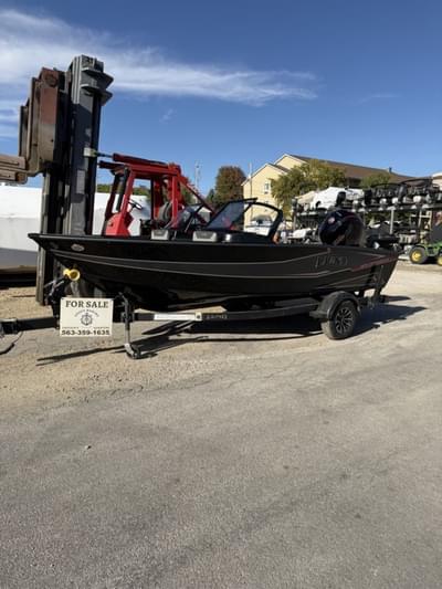 BOATZON | Lund 1875 Crossover XS Sport 2026 BOATZON | Lund 1875 Crossover XS Sport 2026