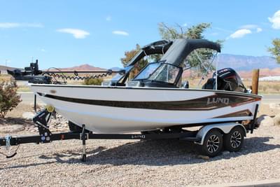 BOATZON | Lund 1875 Crossover XS Sport 2026 BOATZON | Lund 1875 Crossover XS Sport 2026