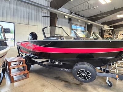 BOATZON | Lund 1875 Crossover XS w175 Pro XS 2026