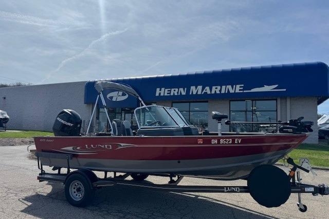 2011 Lund 1875 Impact SS - Sold Boat