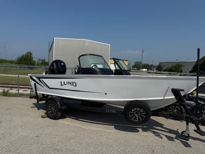 BOATZON | Lund 1875 Impact XS Sport 2025