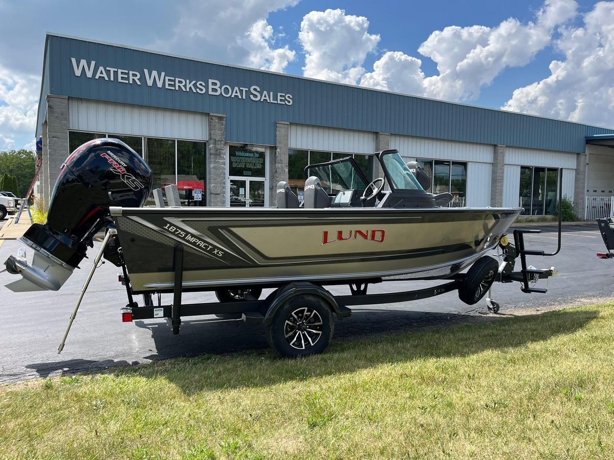 2026 Lund 1875 Impact XS Sport - Sold Boat