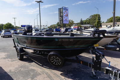 BOATZON | Lund 1875 Pro Guide Tiller 2025