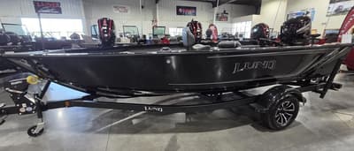 BOATZON | Lund 1875 Pro Guide Tiller 2027