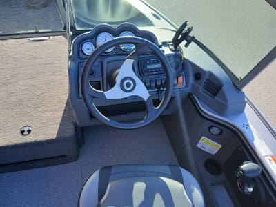 BOATZON | Lund 1875 Pro V 2015 BOATZON | Lund 1875 Pro V 2015