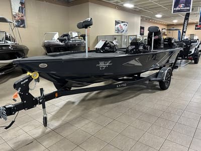 BOATZON | Lund 1875 Pro V Bass XS  200 Pro XS 2026