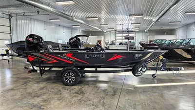 BOATZON | Lund 1875 Pro V Bass XS 2026 BOATZON | Lund 1875 Pro V Bass XS 2026