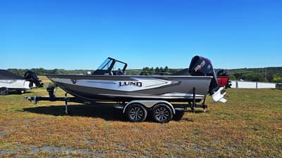 BOATZON | Lund 1975 Pro V Sport  Photo Boat 2027