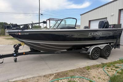 BOATZON | Lund 1975 Tyee 2023