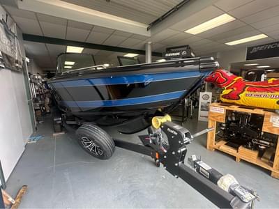 BOATZON | Lund 1975 Tyee 2025