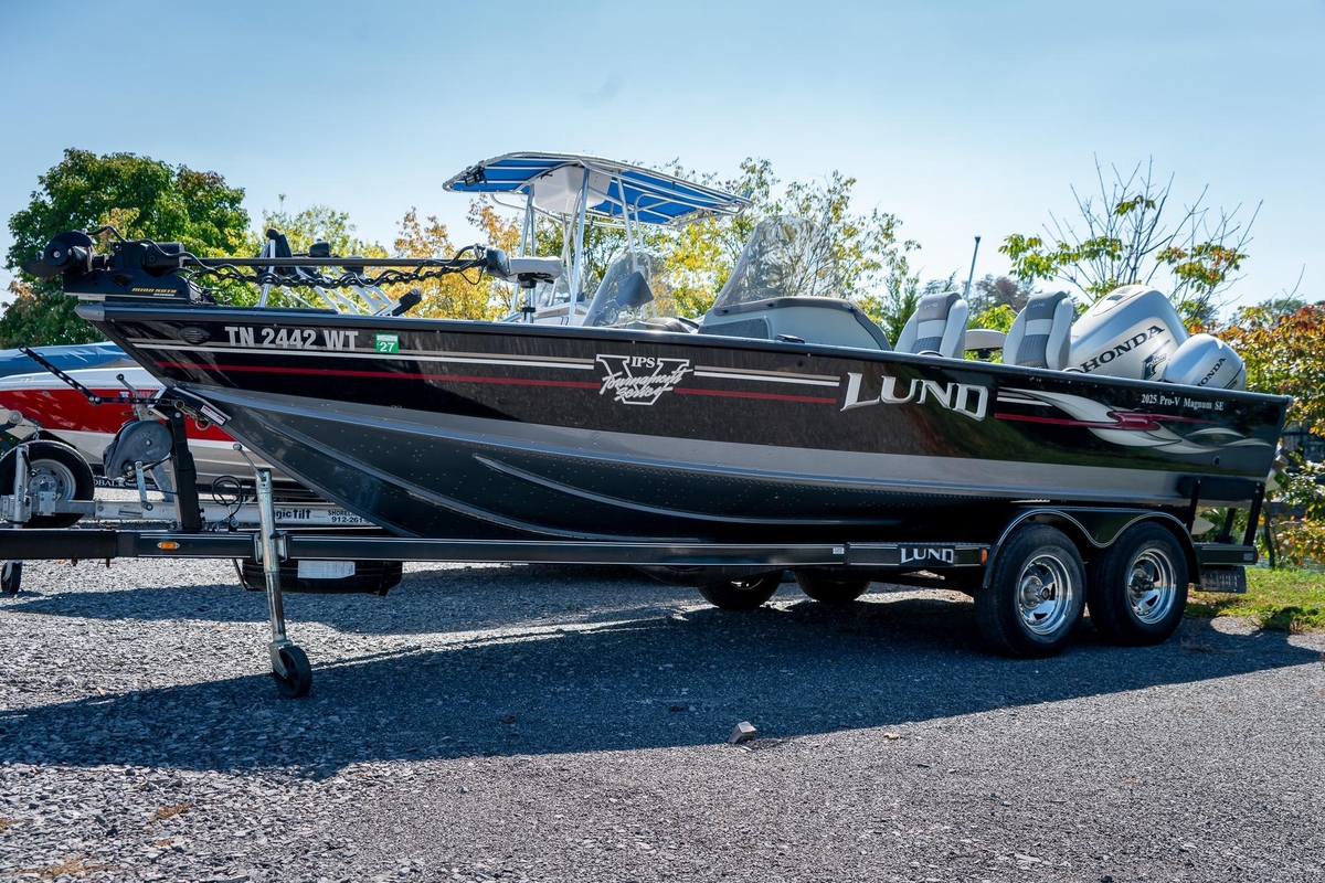 2006 Lund 2025 ProV Magnum SE - Sold Boat
