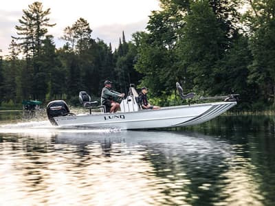BOATZON | Lund 2070 Predator CC 2025