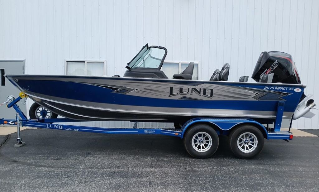 2026 Lund 2075 Impact XS - Sold Boat