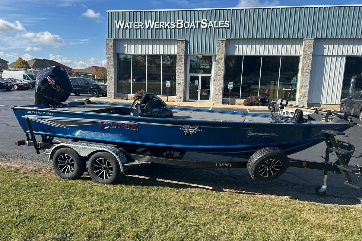 2024 Lund 2075 ProV Bass XS - Sold Boat