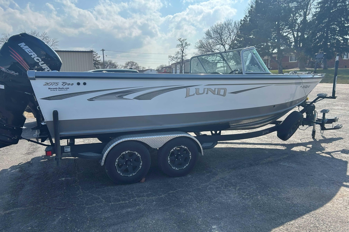 2018 Lund 2075 Tyee - Sold Boat
