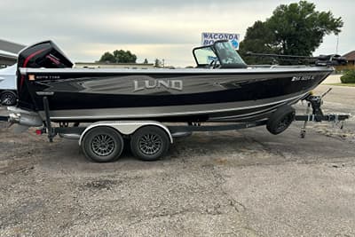 BOATZON | Lund 2075 Tyee 2021