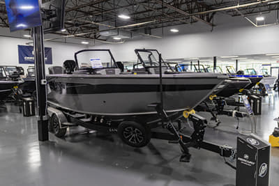 BOATZON | Lund 2075 Tyee 2027