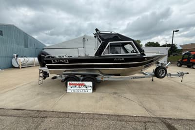 BOATZON | Lund 210 Heavy Gauge 2027 BOATZON | Lund 210 Heavy Gauge 2027