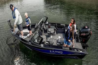 BOATZON | Lund Crossover XS 1775 2026