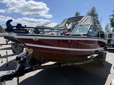 BOATZON | Lund Crossover XS 1775 Crossover XS 2014