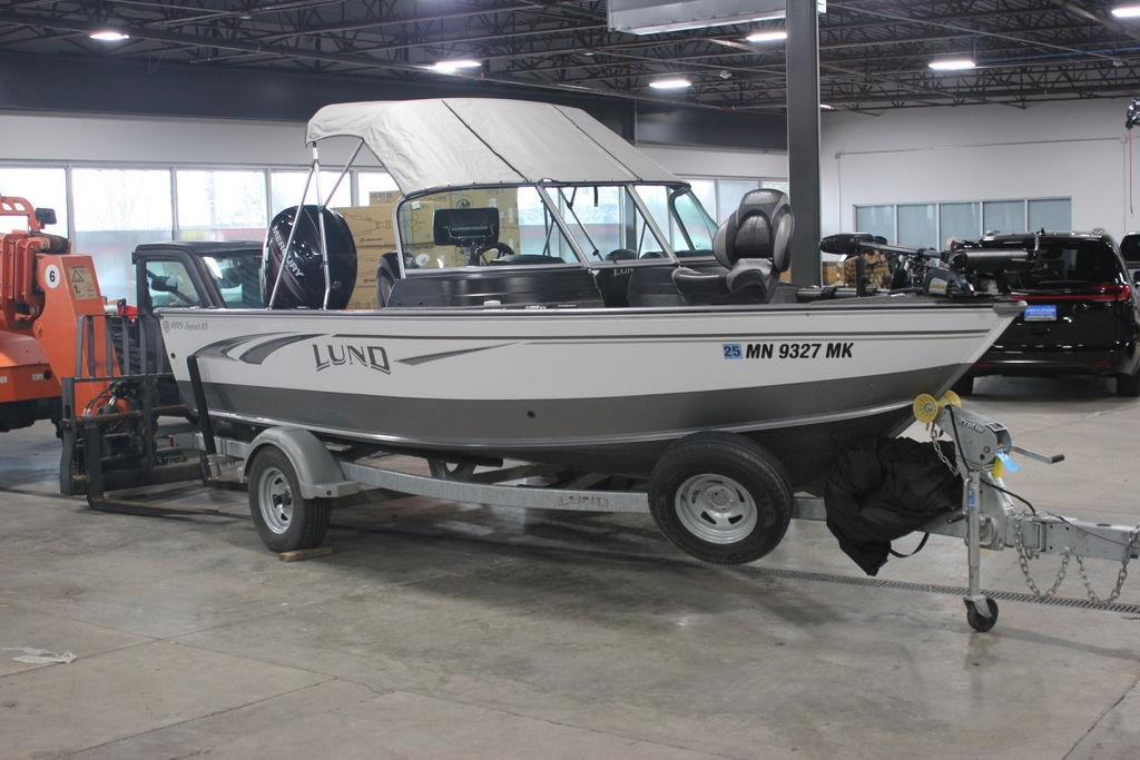 2018 Lund Impact XS 1875 Sport - Sold Boat