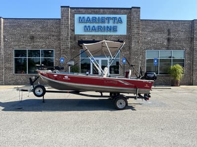 BOATZON | Lund Pike Hunter wMercury 4  Stroke  20HP Engine and Trailer 2021