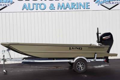 BOATZON | Lund PREDATOR 1660 TILLER 2025 BOATZON | Lund PREDATOR 1660 TILLER 2025