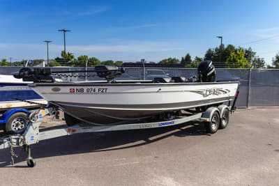 BOATZON | Lund Pro Guide 2075 Tiller 2017 BOATZON | Lund Pro Guide 2075 Tiller 2017