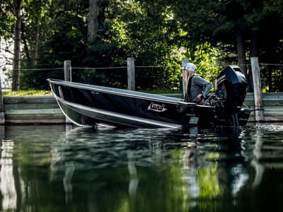 BOATZON | Lund WC14 Tiller 2026