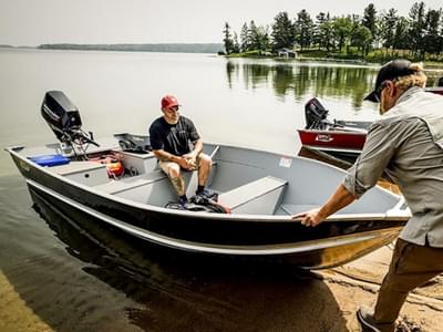 BOATZON | Lund WC16 Tiller 2026