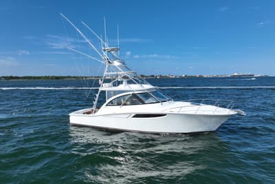 BOATZON | Mag Bay 42 2020