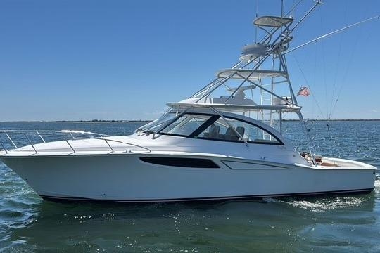2020 Mag Bay 42 - Sold Boat