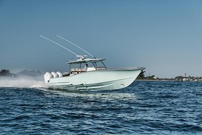 BOATZON | Mag Bay 43 CC 2025
