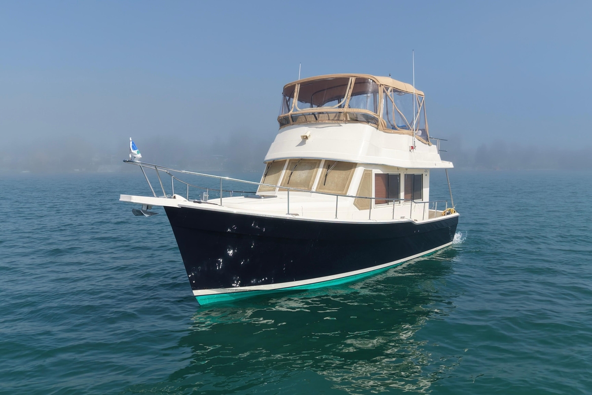 2006 Mainship 34 Trawler - Sold Boat