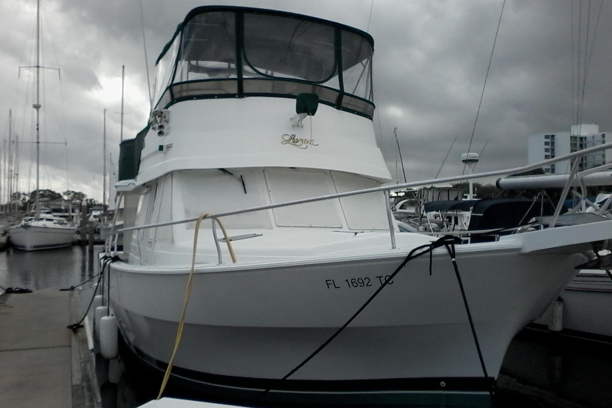 1997 Mainship 350 - Sold Boat