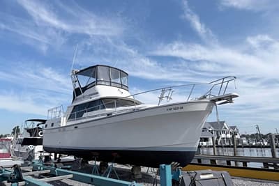 BOATZON | Mainship 36 Double Cabin 1986